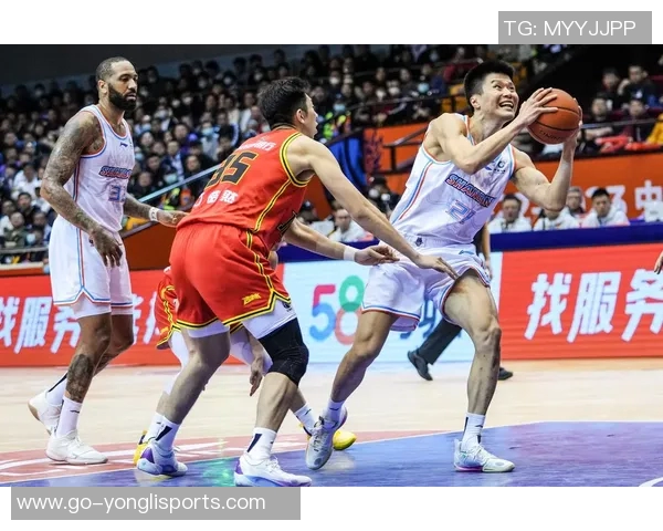 CBA激战辽宁本钢迎战山东高速决战巅峰时刻谁能胜出